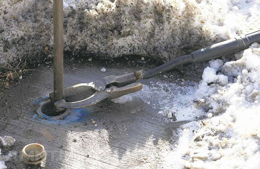 Разморозка трубы отвода воды септика в Апрелевке